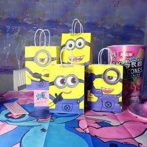 Minions Kraft Gift Bags – 10/20pcs Party Favor Set